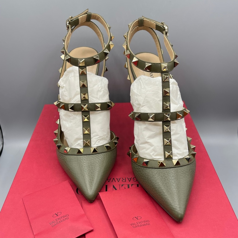 Valentino Garavani Rockstud Heels